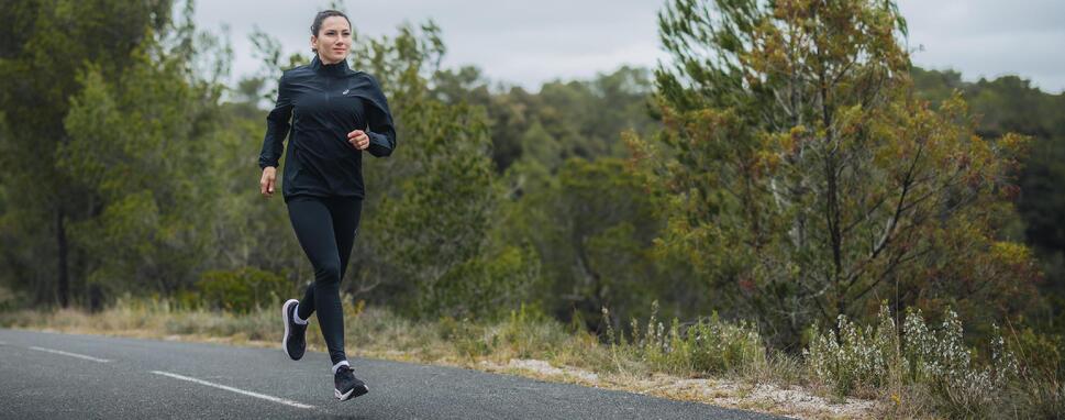 Mujer corriendo