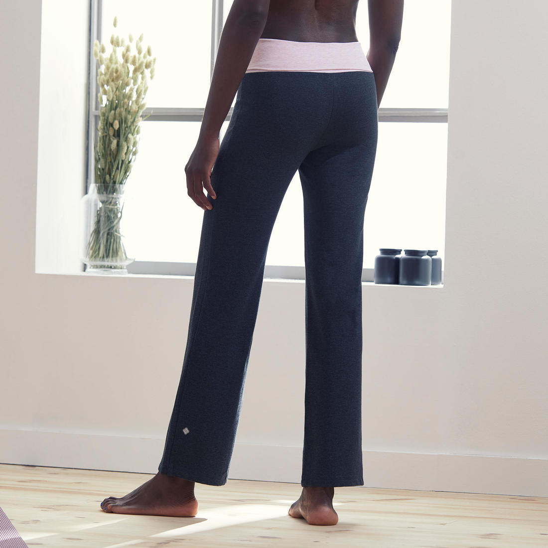 Pantalón de yoga de algodón negro y para mujer