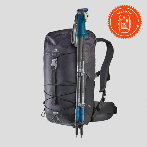 





Mochila Pequeña de Montaña y Trekking, Quechua, MH100 20 Litros, Negro