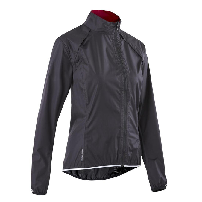 





Chamarra de ciclismo impermeable negra para mujer 500, photo 1 of 5