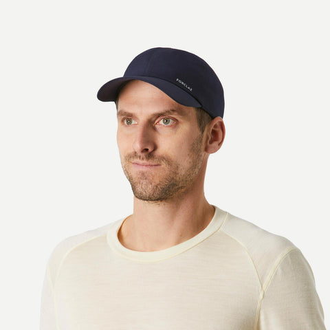 





Gorra de trekking y viaje gris claro Travel 100